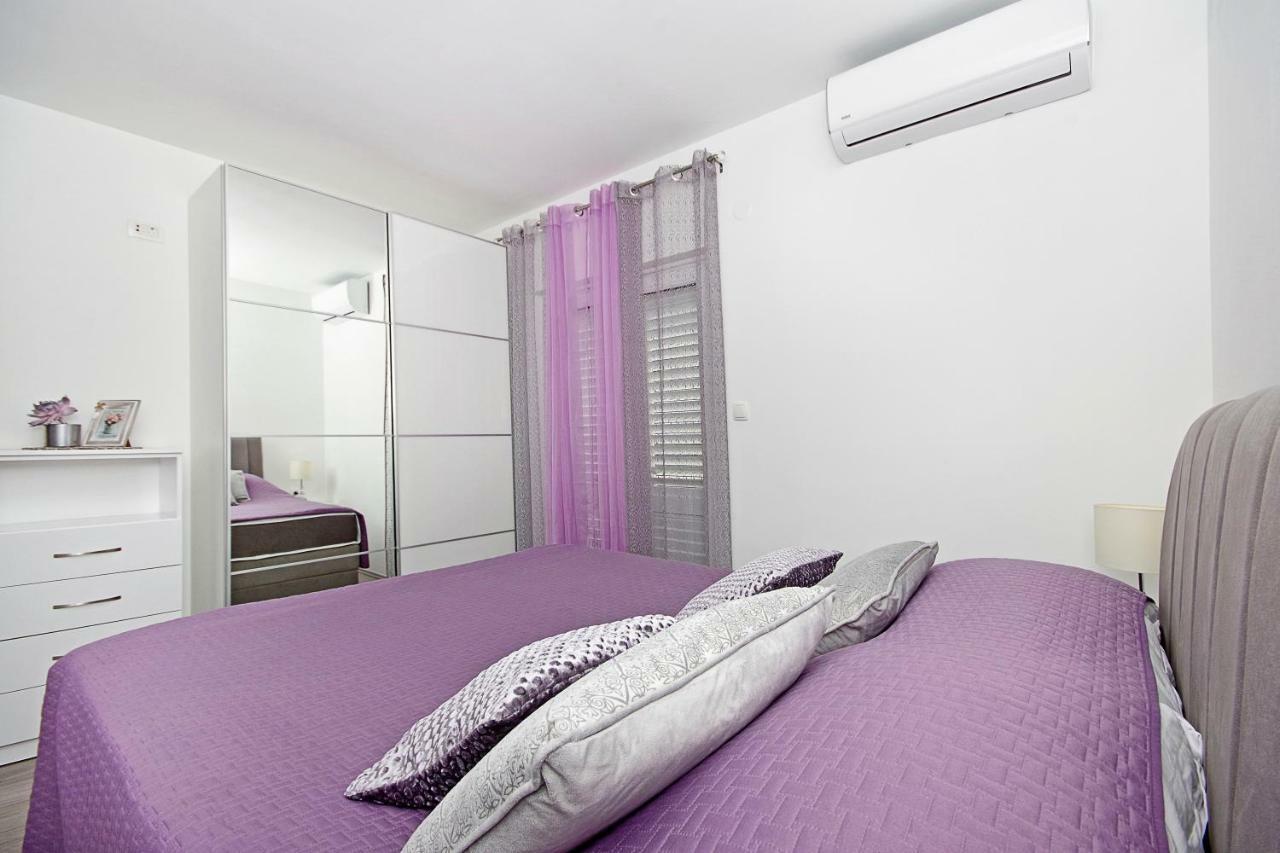 Apartment Mira Makarska Eksteriør billede